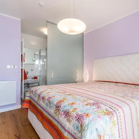 Flores Adriatica Villa *