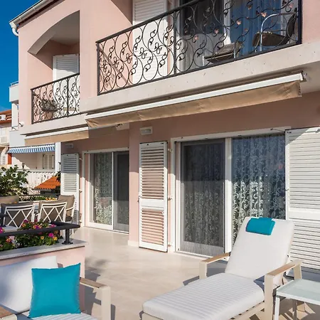 Villa Flores Adriatica Zaboric