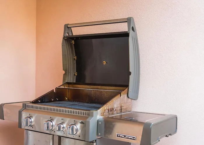 Flores Adriatica וילה ז'אבוריץ'