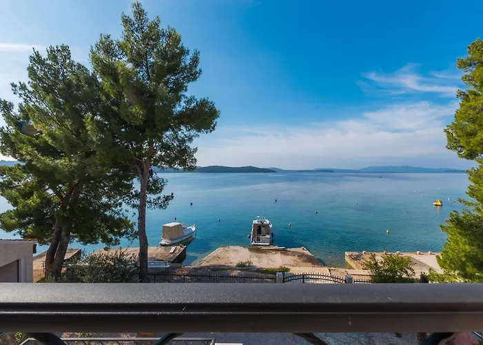 Villa Flores Adriatica